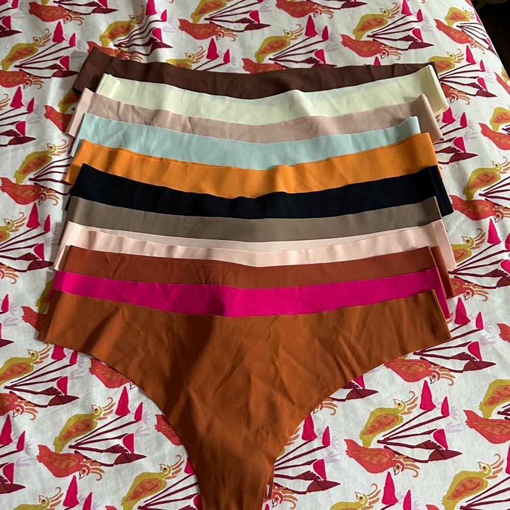 Colorful Seamless Thong Set